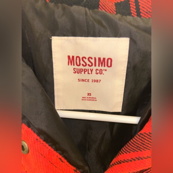 Red Plaid Cropped Jacket - Picture 5 of 5